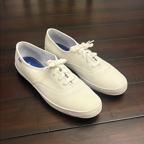 Keds Shoes Sneakers Leather Lo white Womens Size 9 - Picture 2 of 15